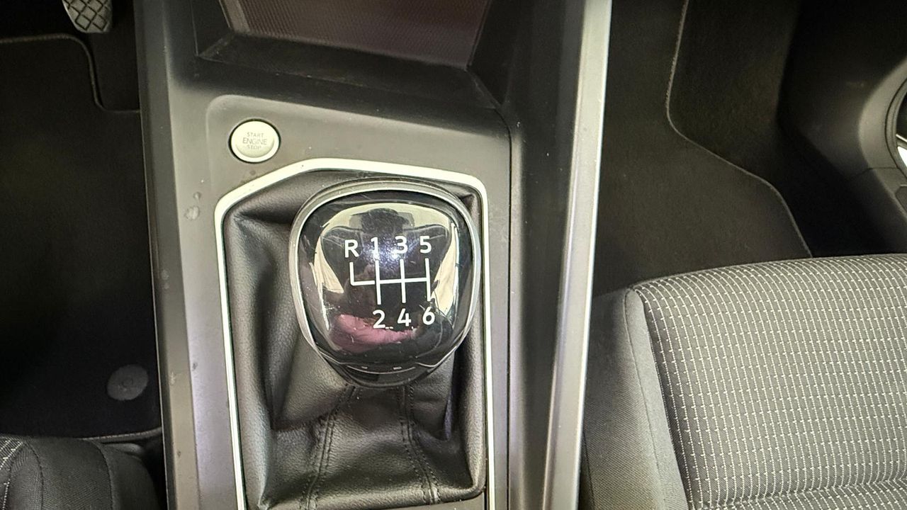 Foto Volkswagen Golf 25
