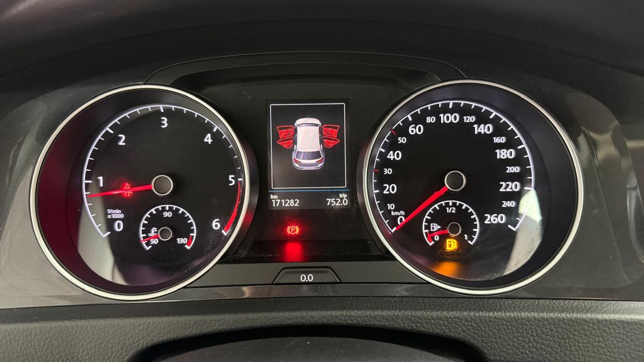 Foto Volkswagen Golf 23