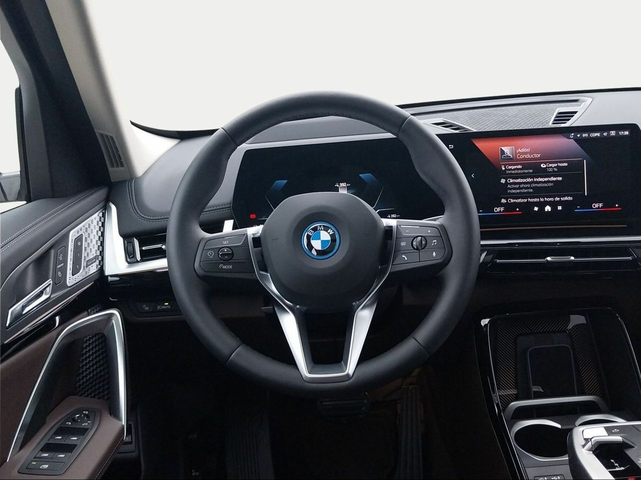 Foto BMW iX1 7