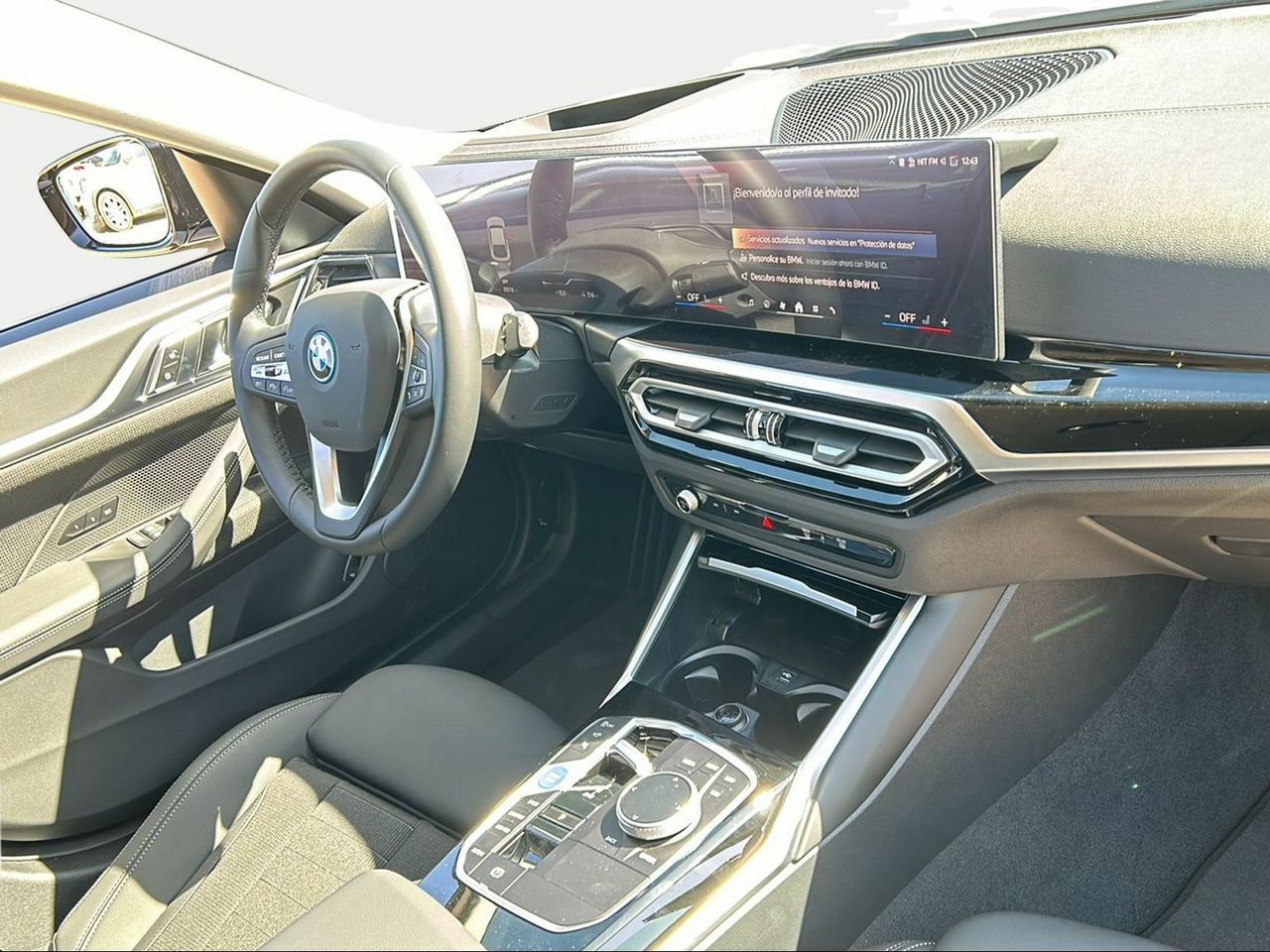 Foto BMW i4 8