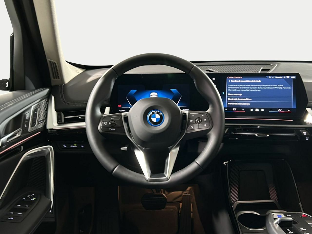 Foto BMW iX1 7