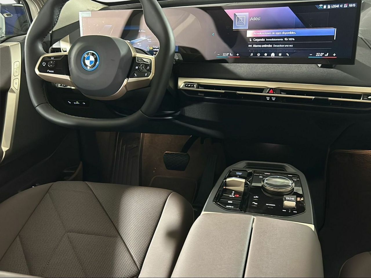 Foto BMW iX3 15