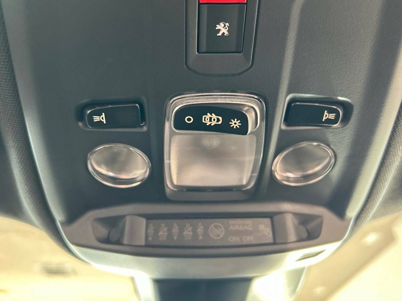 Foto Peugeot 2008 18