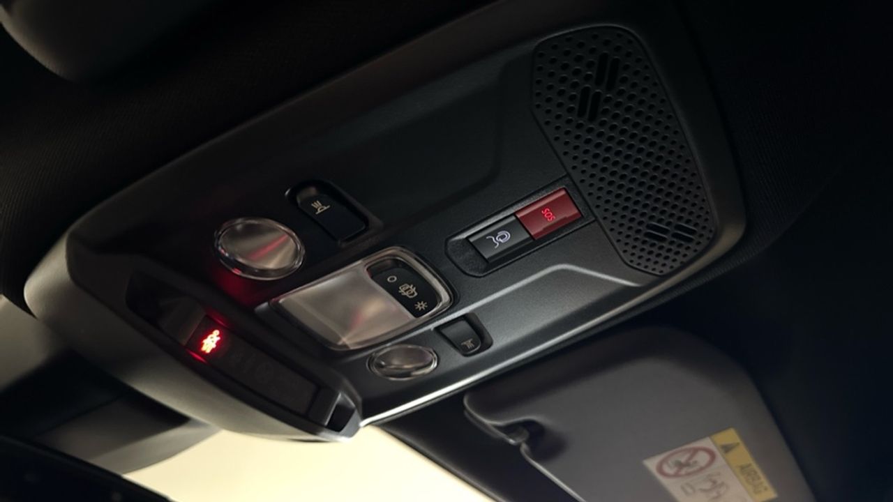 Foto Peugeot 2008 18