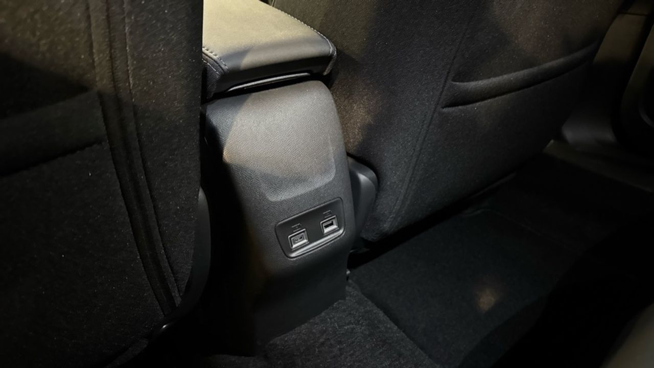Foto Peugeot 2008 32