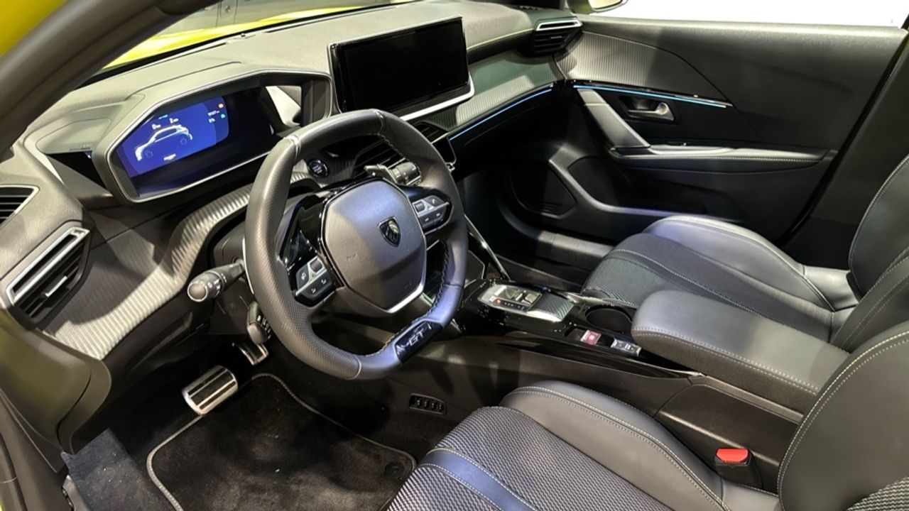 Foto Peugeot 208 21