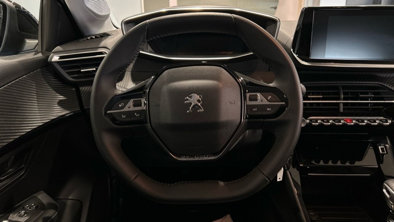 Foto Peugeot 208 9