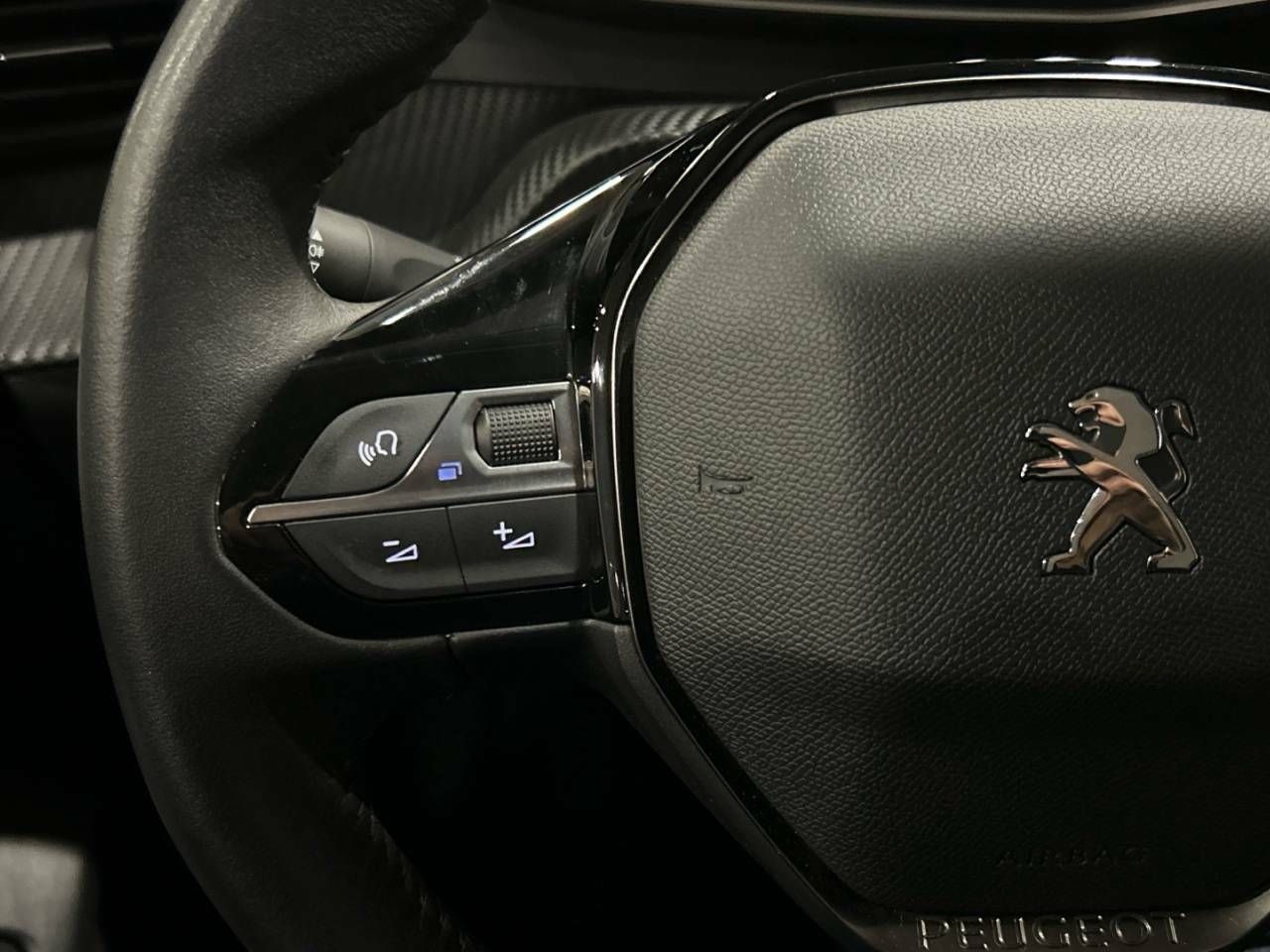 Foto Peugeot 208 10