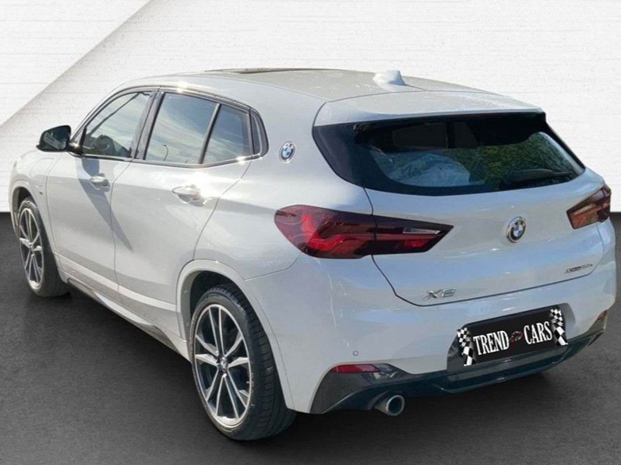 Foto BMW X2 4