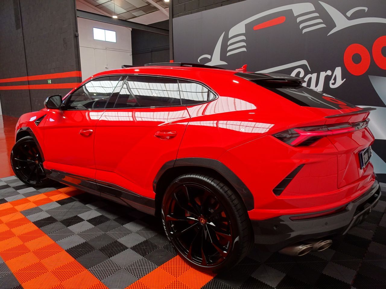 Foto Lamborghini Urus 10