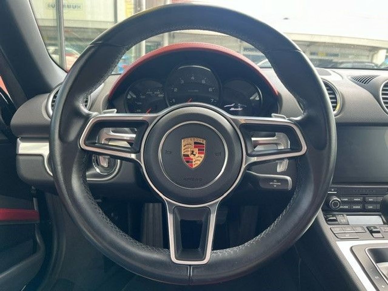 Foto Porsche 718 8