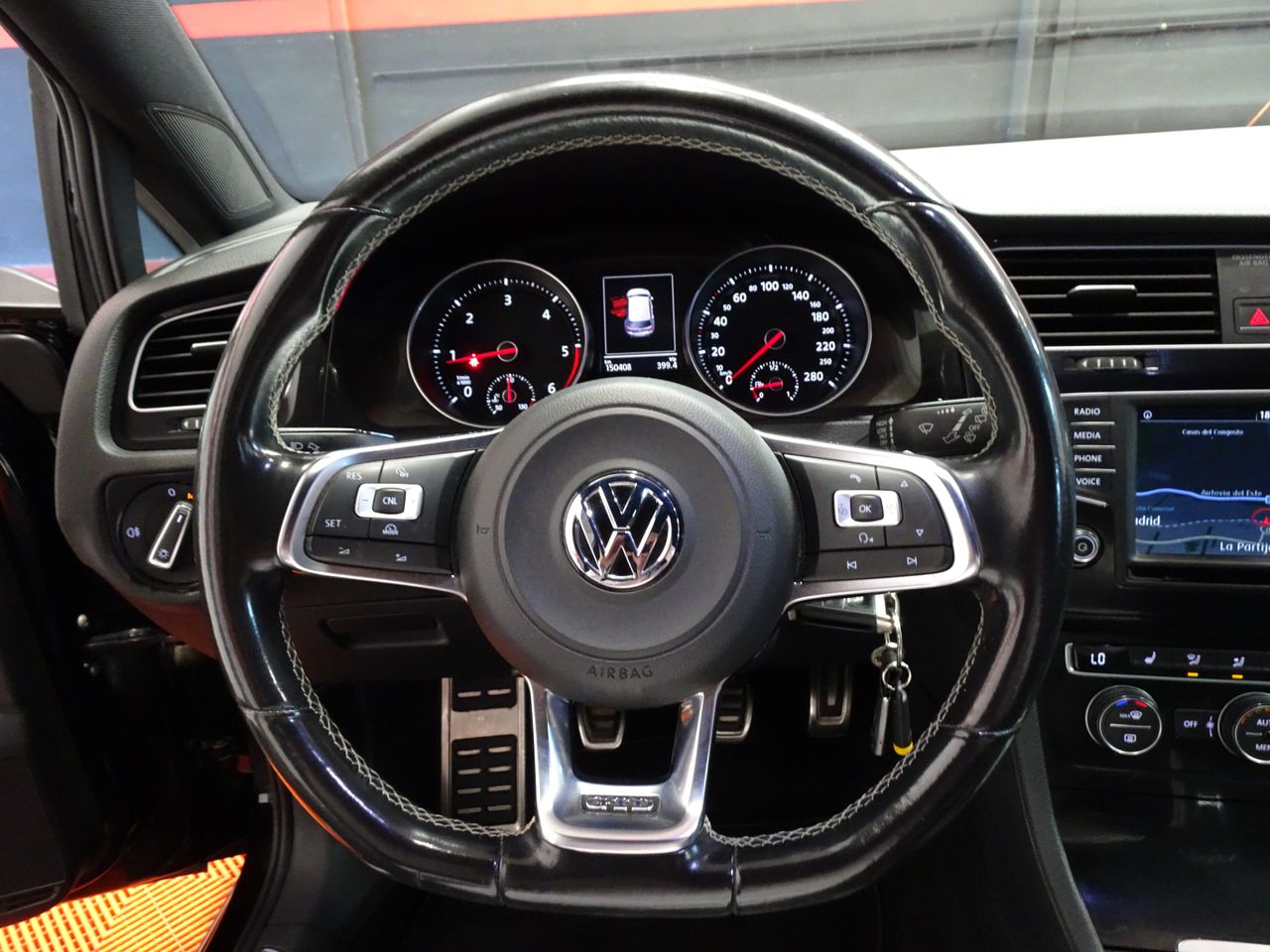 Foto Volkswagen Golf 16