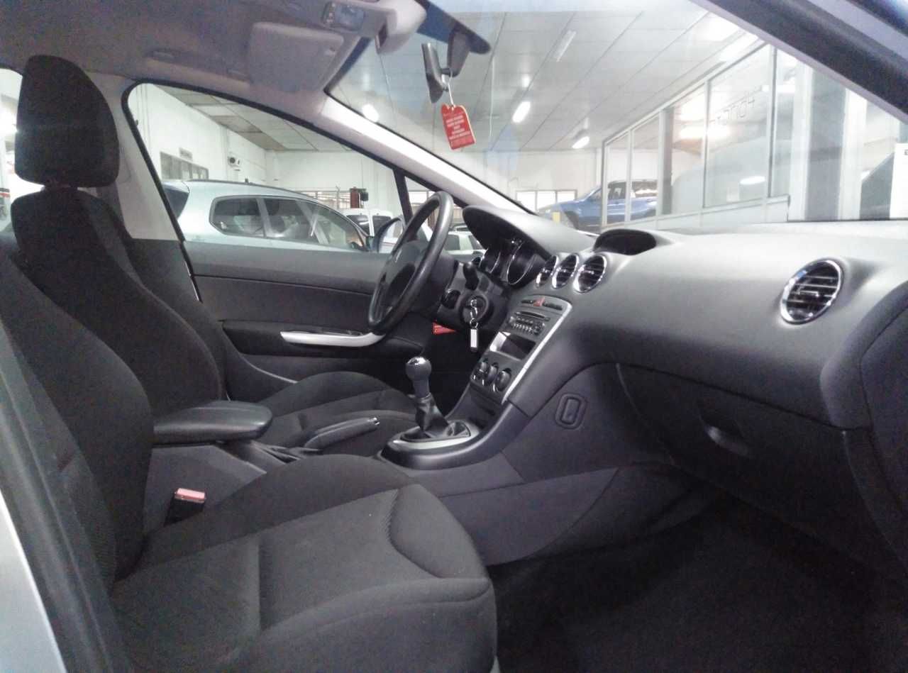 Foto Opel Astra 11