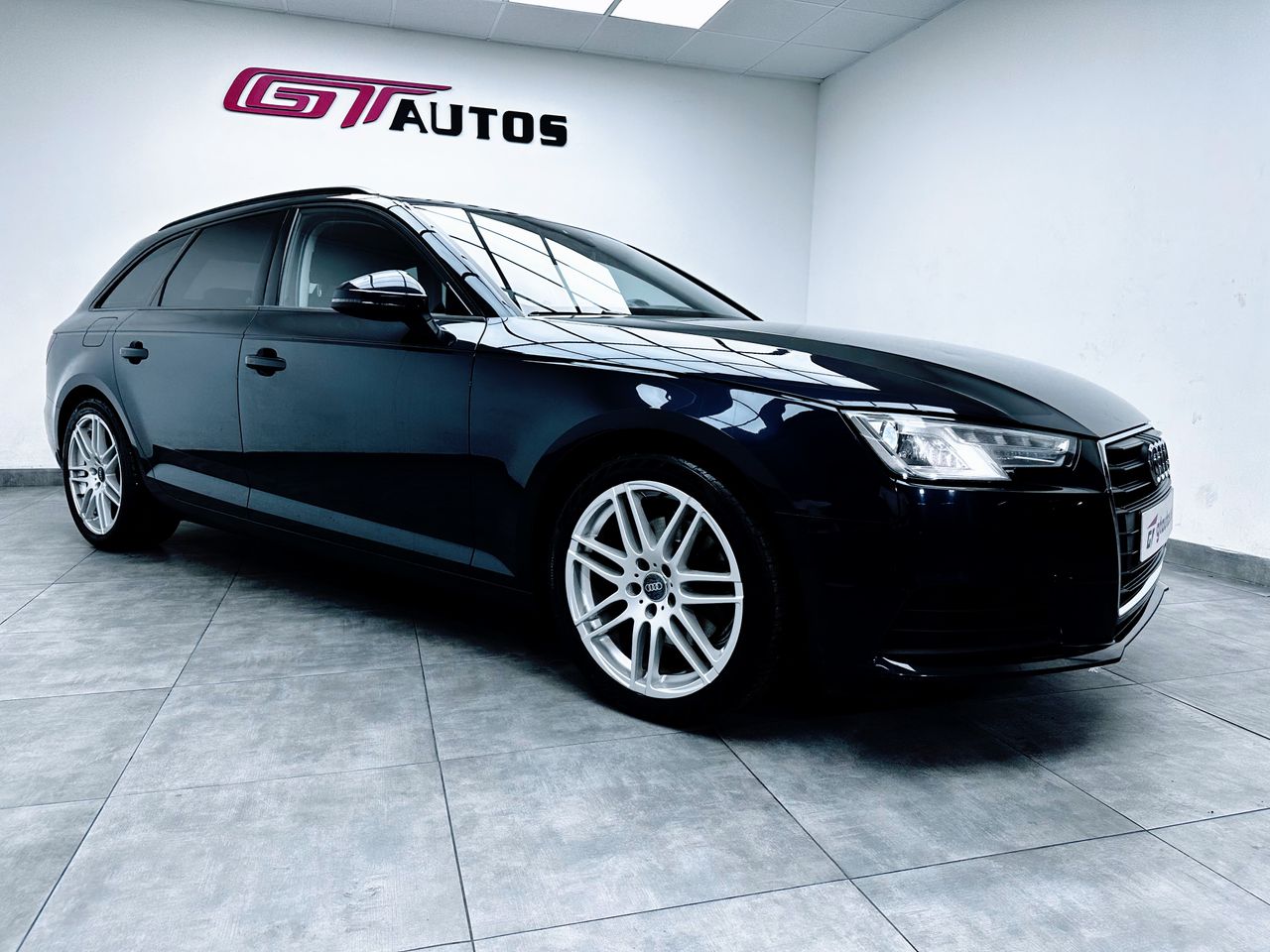 Foto Audi A4 Avant 16