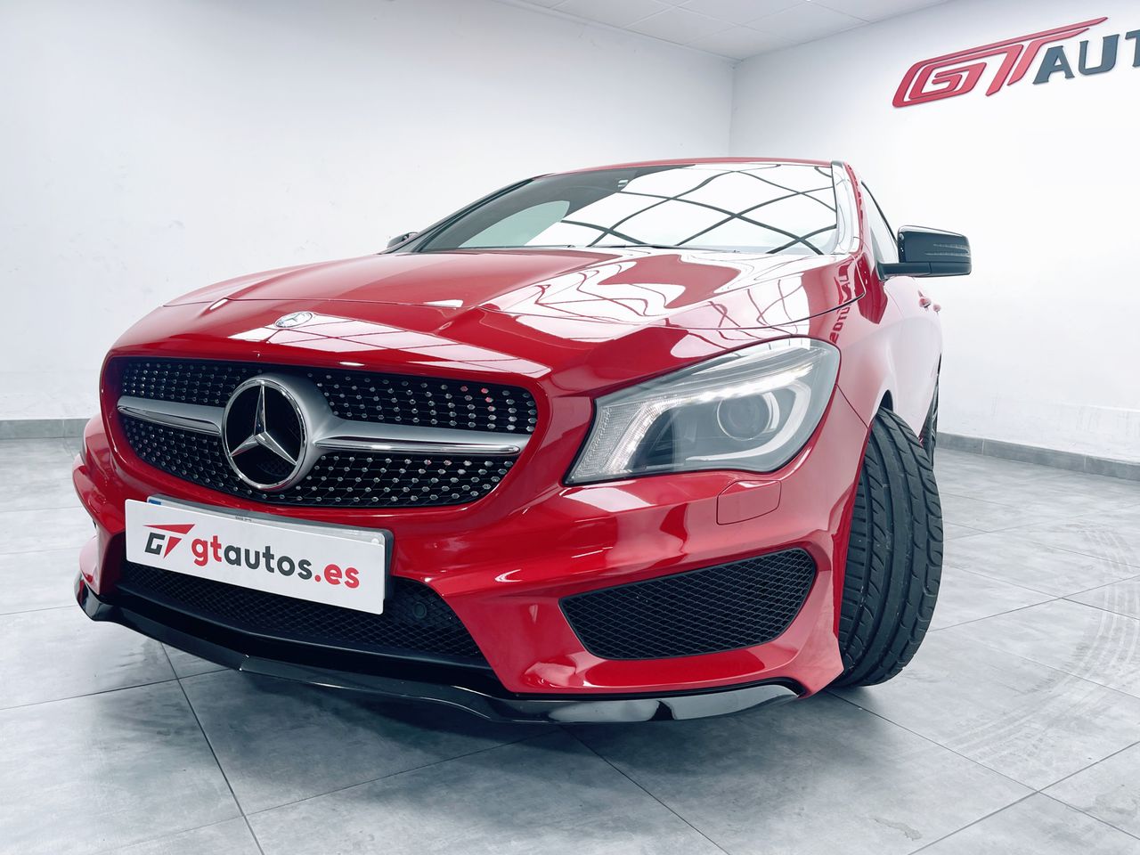 Foto Mercedes-Benz Clase CLA 11