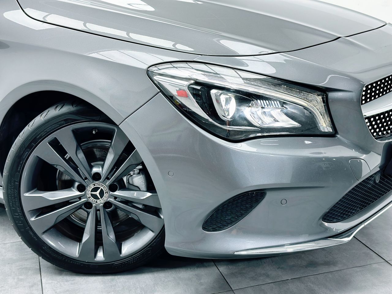 Foto Mercedes-Benz Clase CLA 15