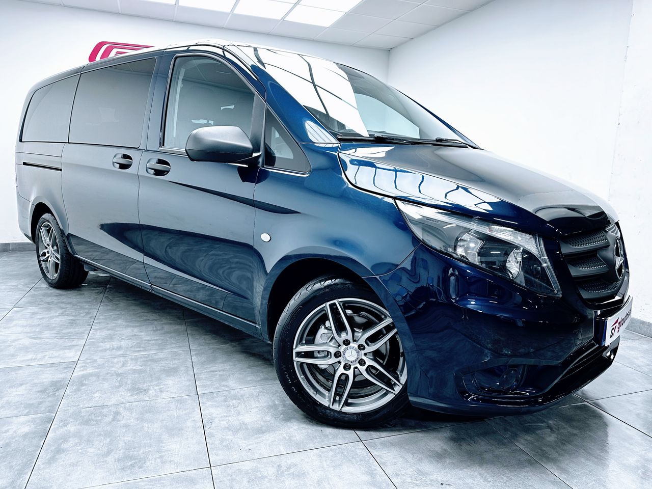 Foto Mercedes-Benz Vito 16