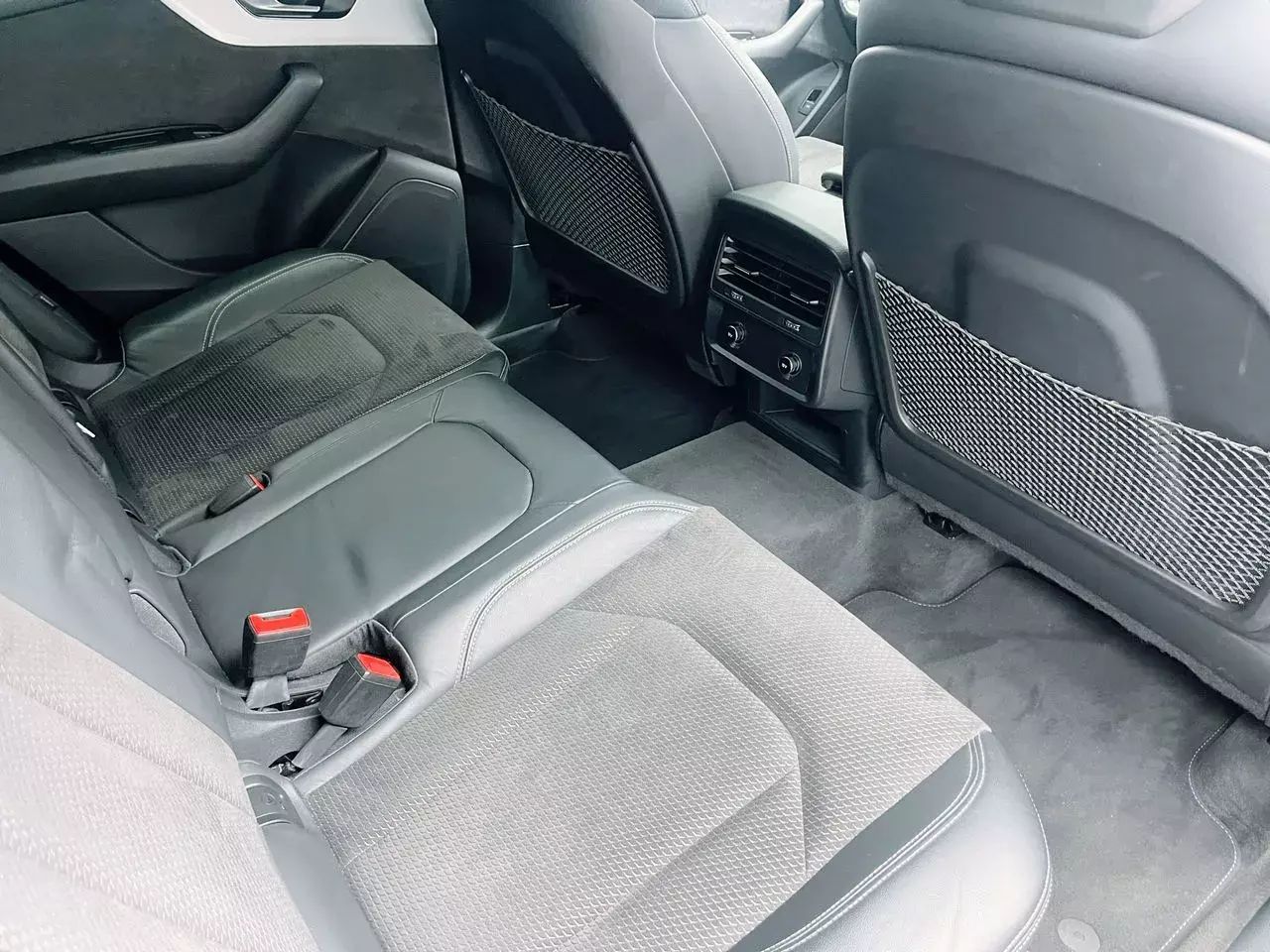 Foto Audi Q8 29
