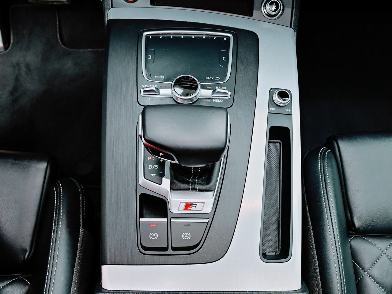 Foto Audi SQ5 17