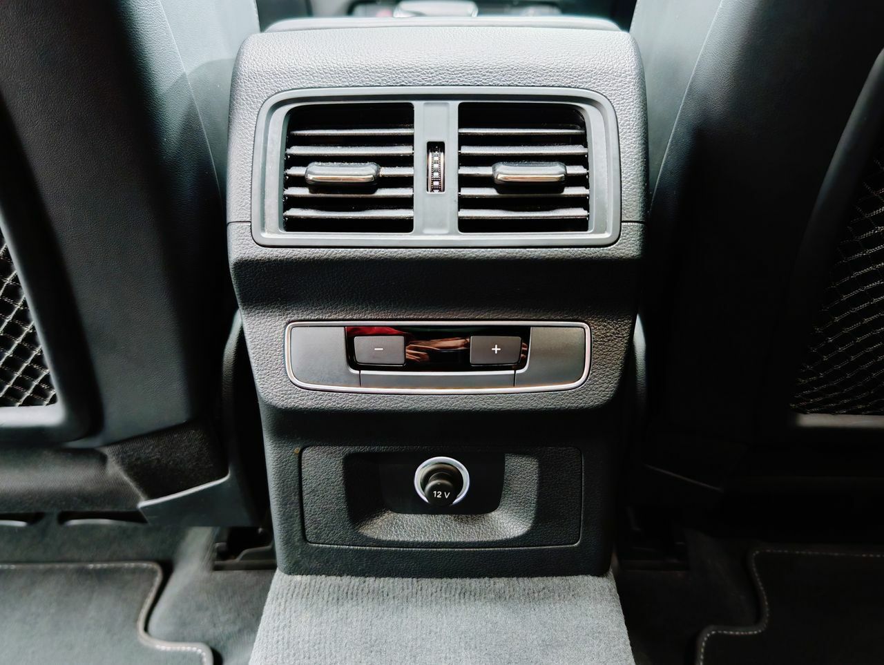 Foto Audi SQ5 33