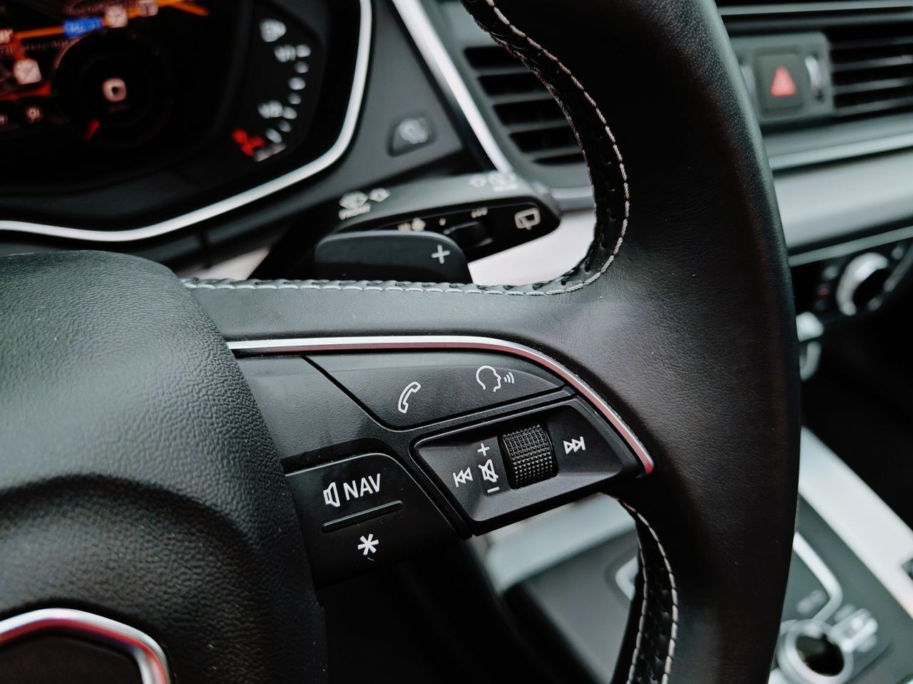 Foto Audi SQ5 45