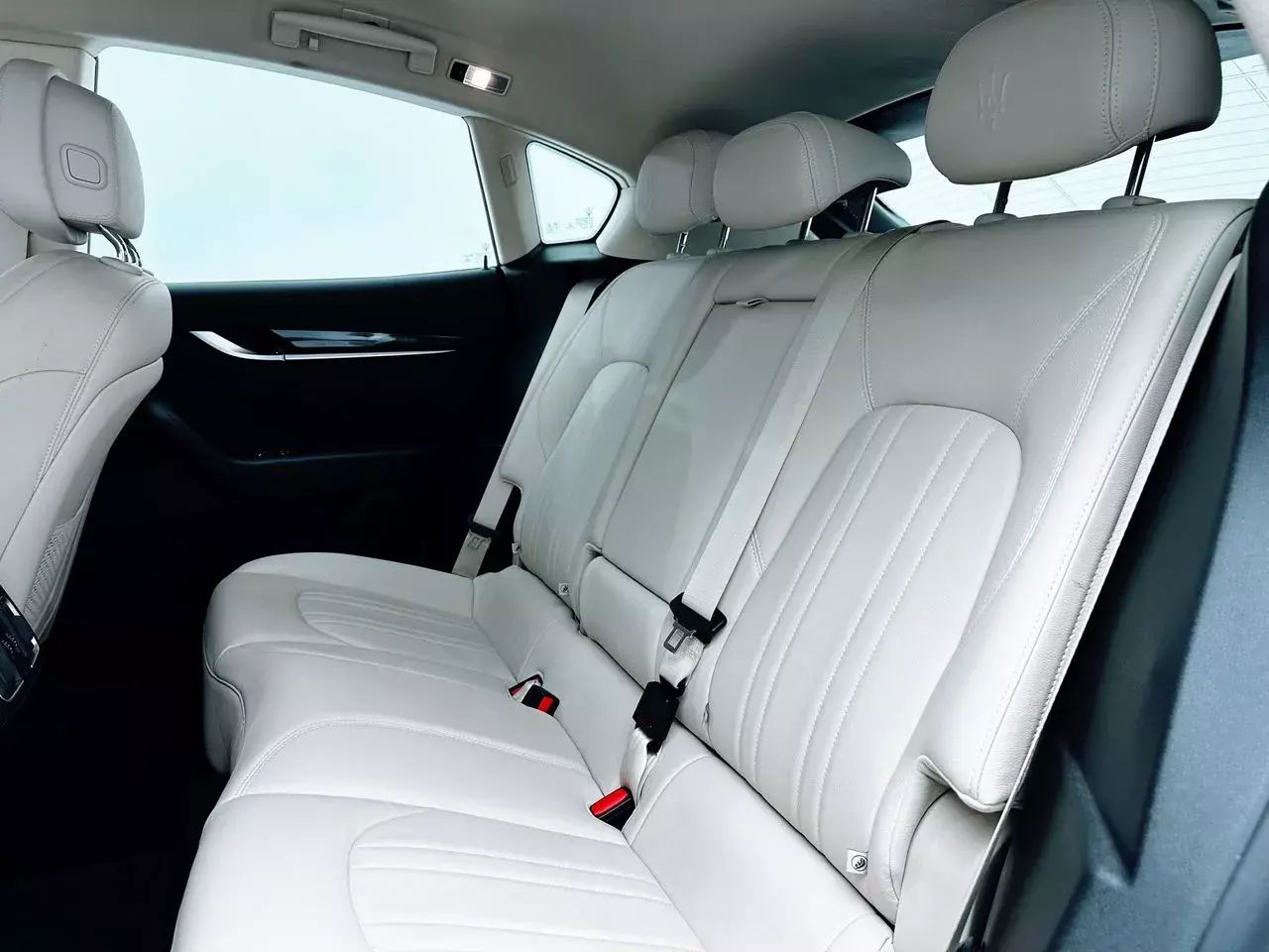 Foto Maserati Levante 12
