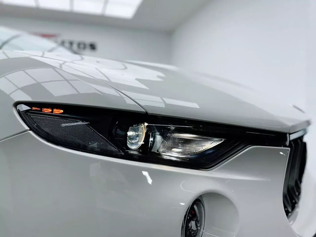 Foto Maserati Levante 32