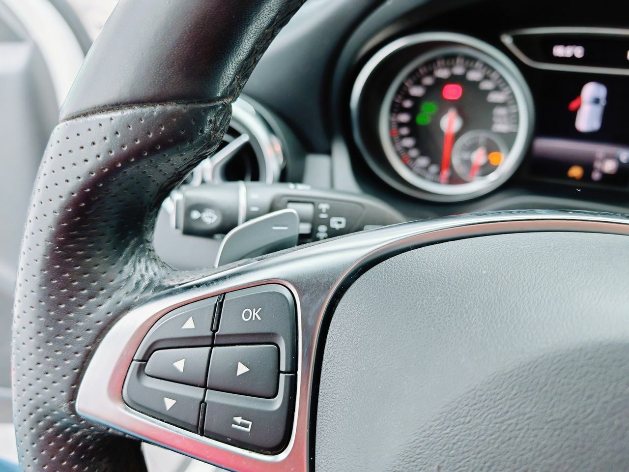 Foto Mercedes-Benz Clase GLA 30