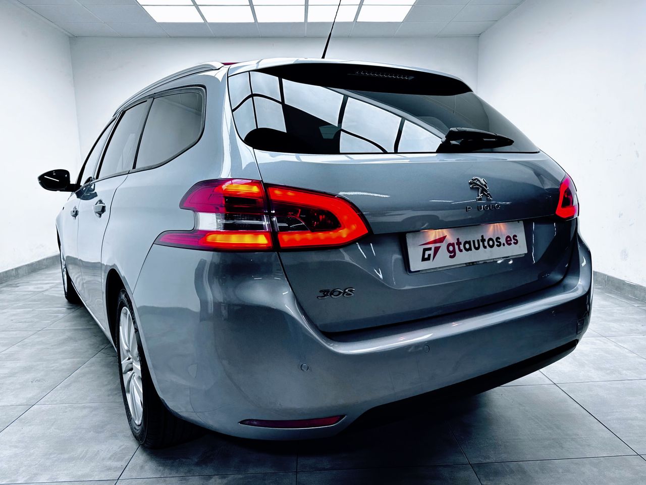 Foto Peugeot 308 10