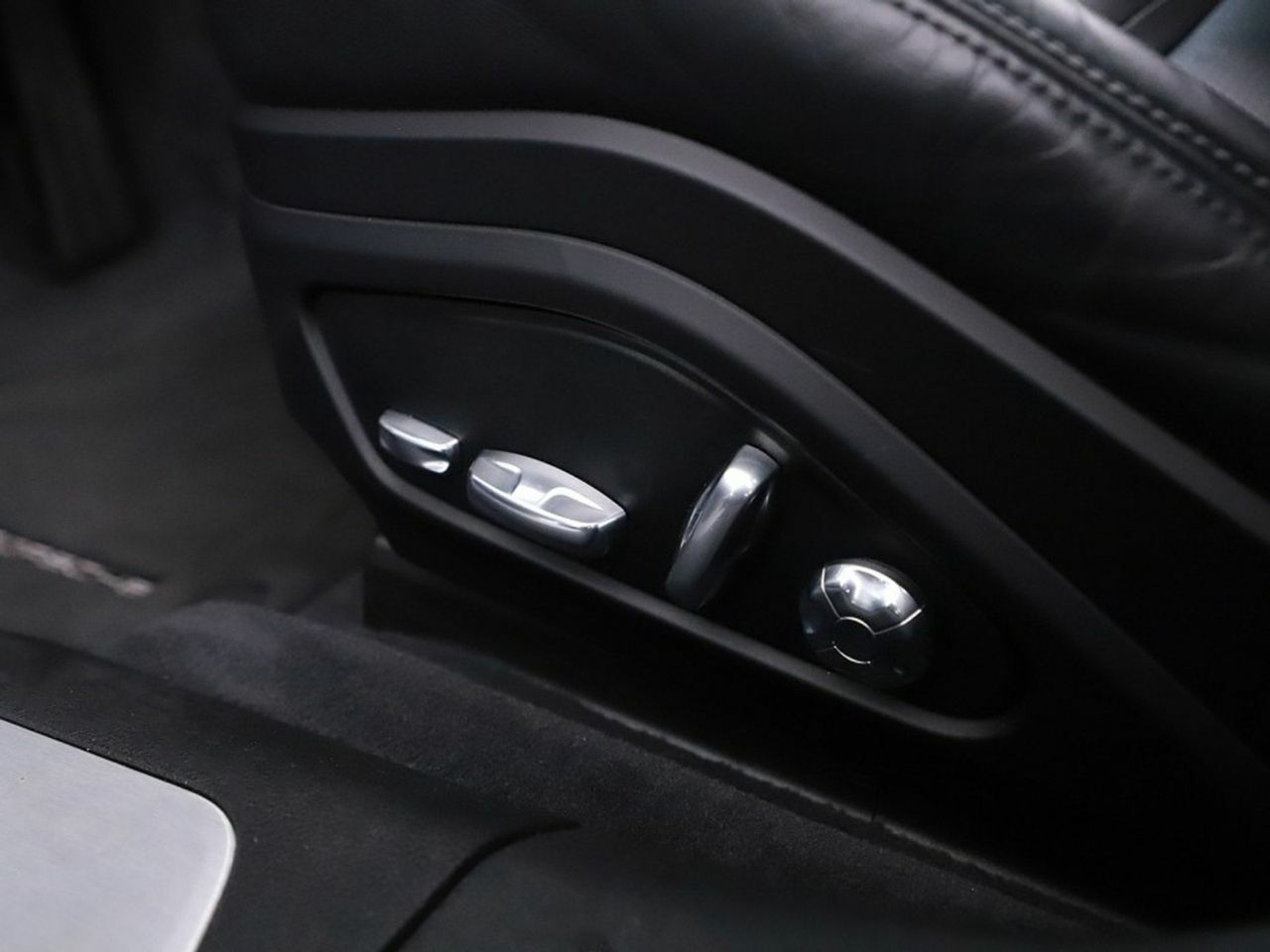 Foto Porsche Panamera 10