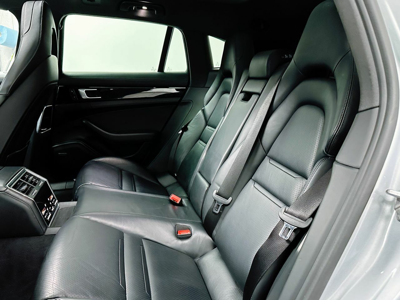 Foto Porsche Panamera 38