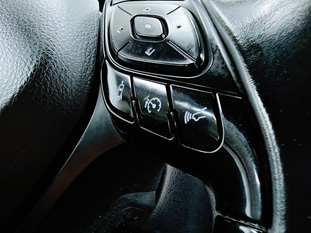 Foto Toyota C-HR 19