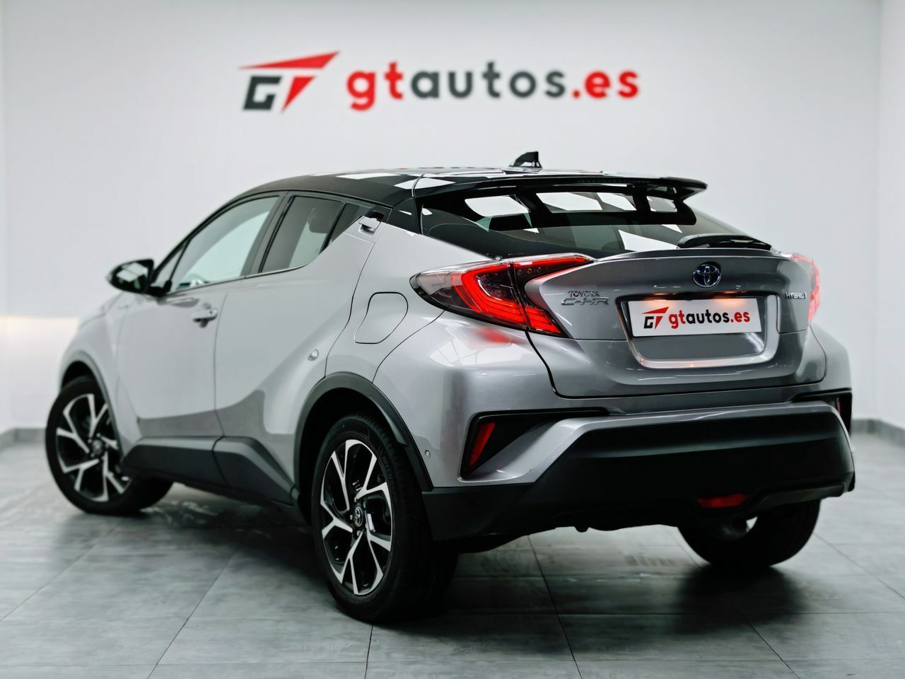 Foto Toyota C-HR 10