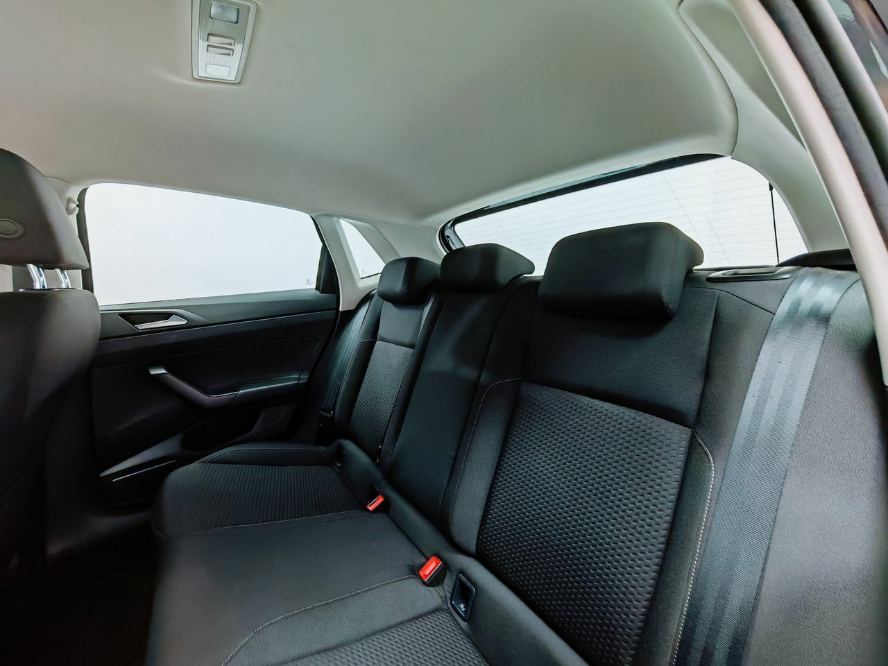 Foto Volkswagen Polo 21