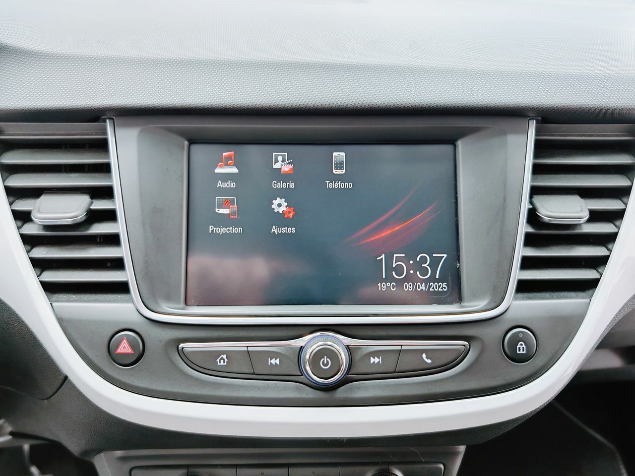 Foto Opel Crossland X 13