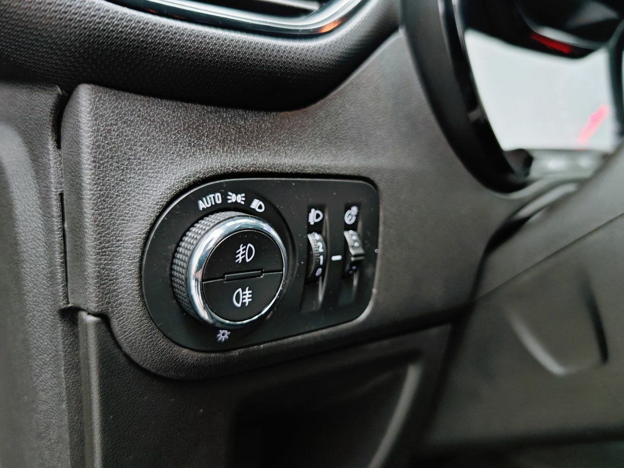 Foto Opel Crossland X 15