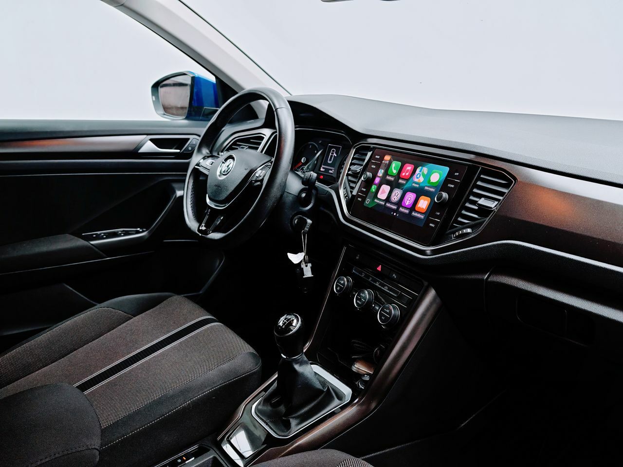 Foto Volkswagen T-Roc 6