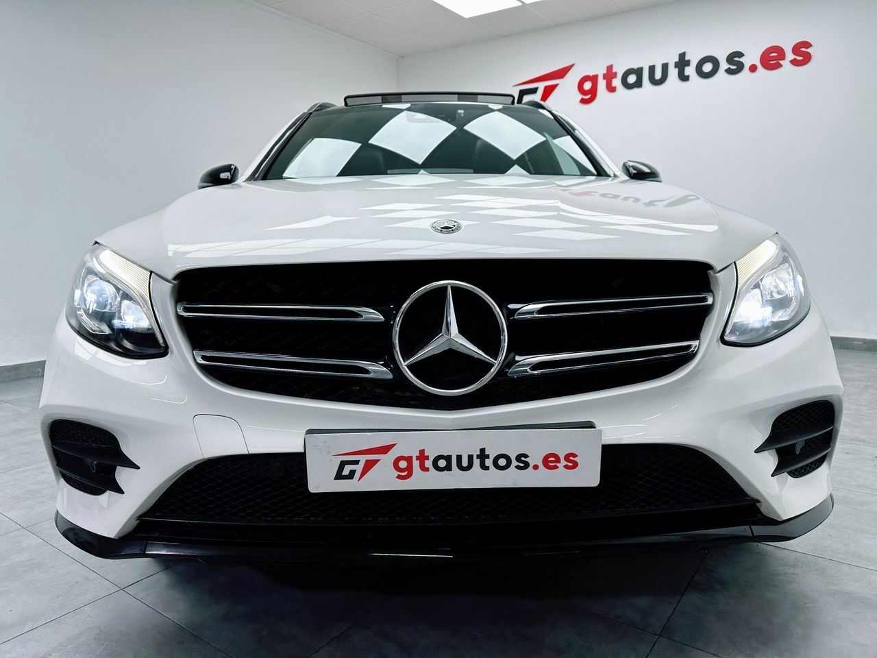 Foto Mercedes-Benz Clase GLC 22