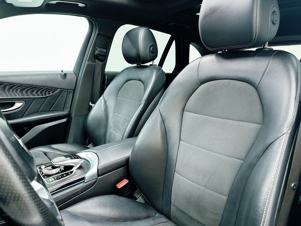 Foto Mercedes-Benz Clase GLC 27