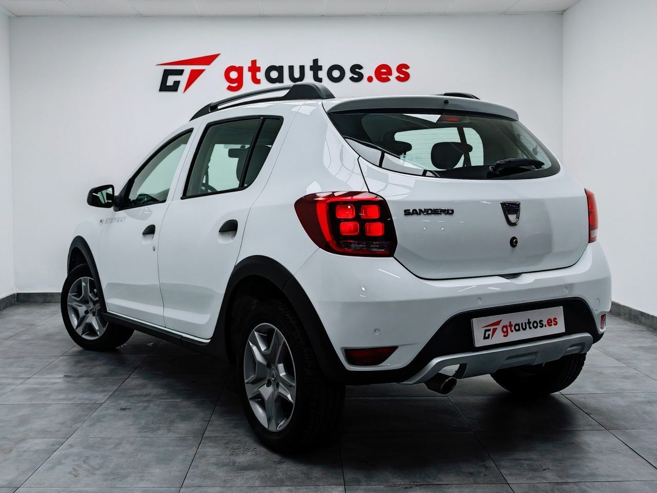 Foto Dacia Sandero 6