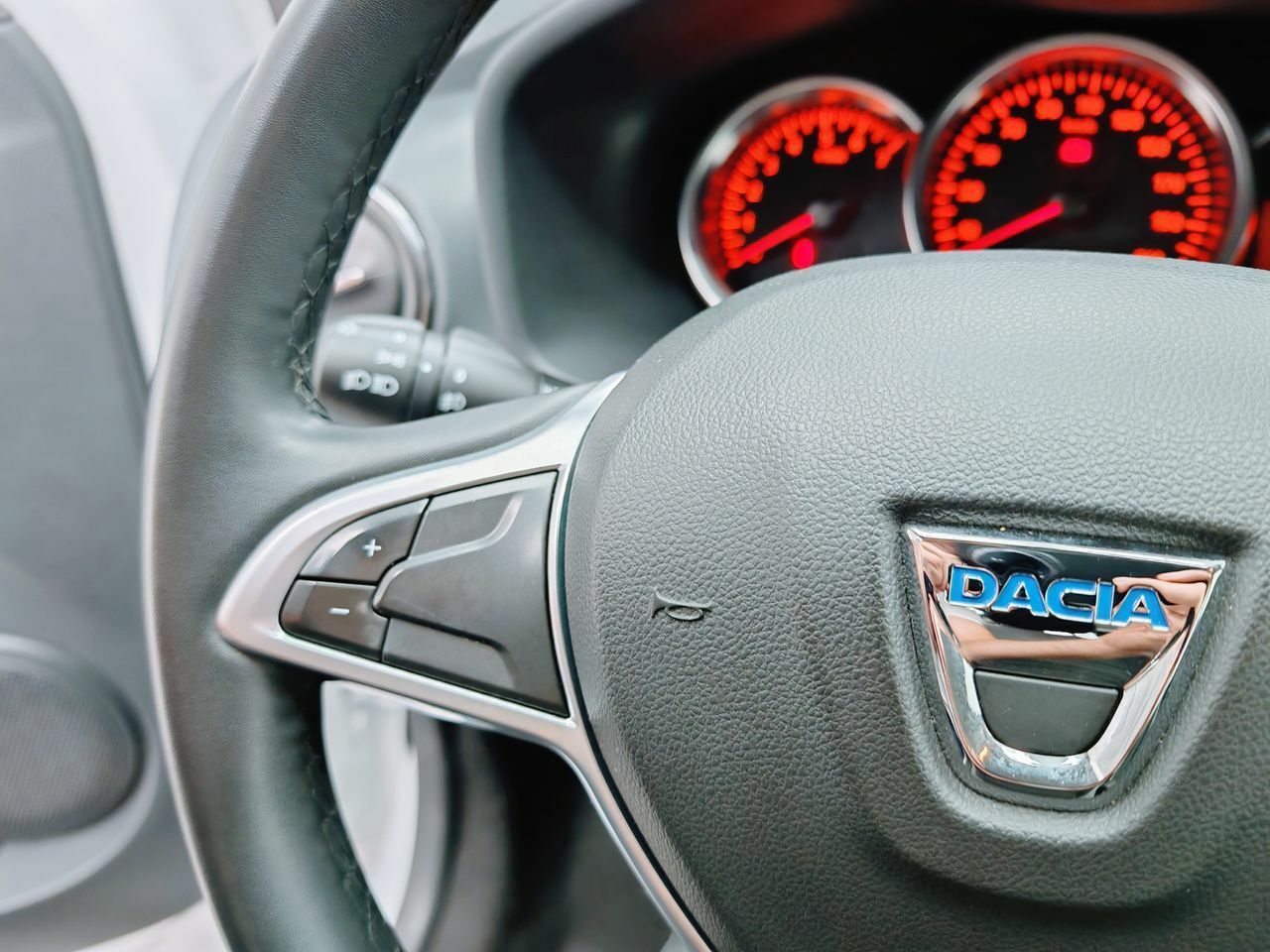 Foto Dacia Sandero 18