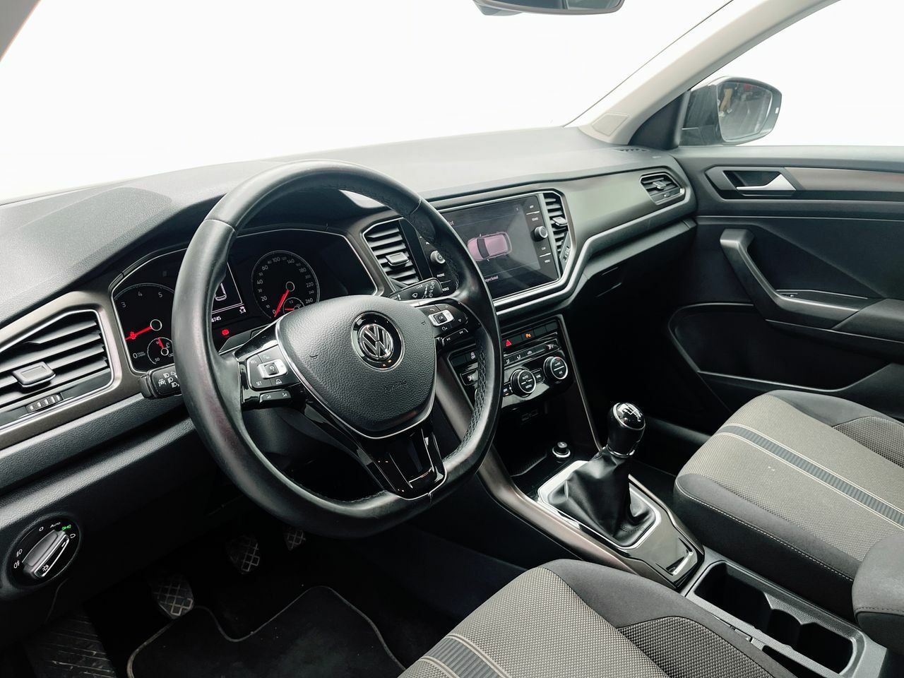 Foto Volkswagen T-Roc 10