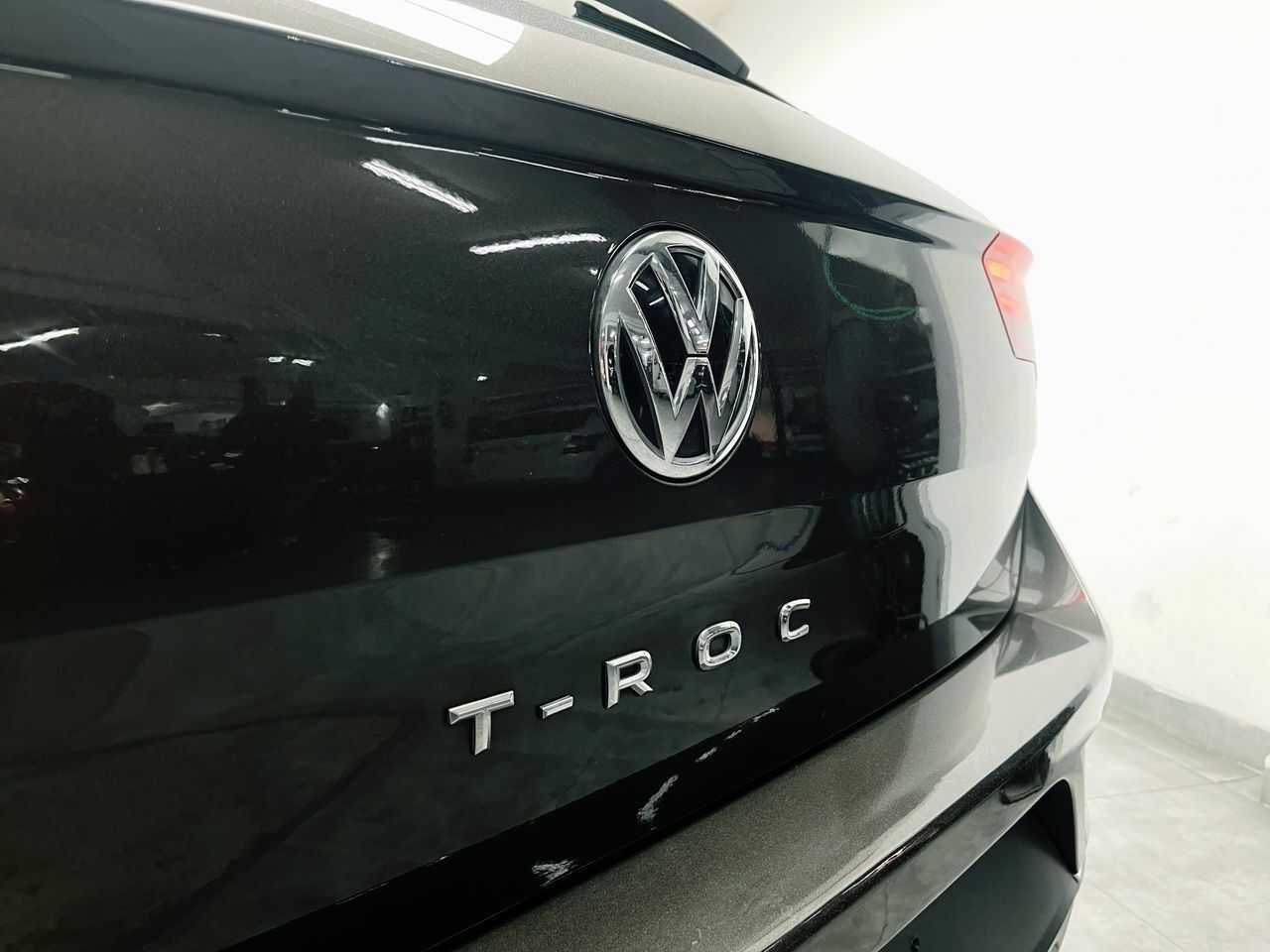 Foto Volkswagen T-Roc 17