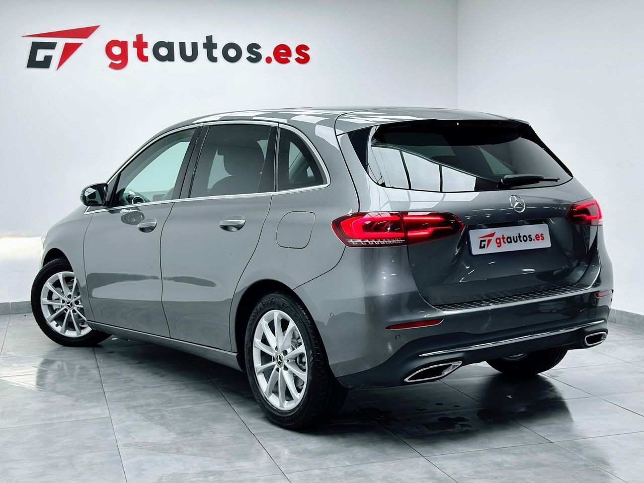 Foto Mercedes-Benz Clase B 11