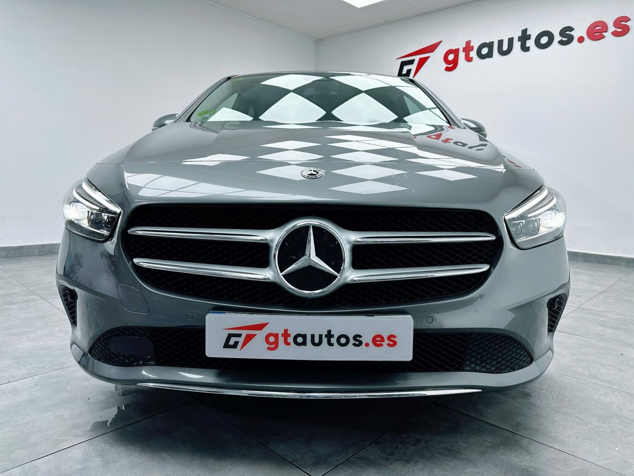 Foto Mercedes-Benz Clase B 15