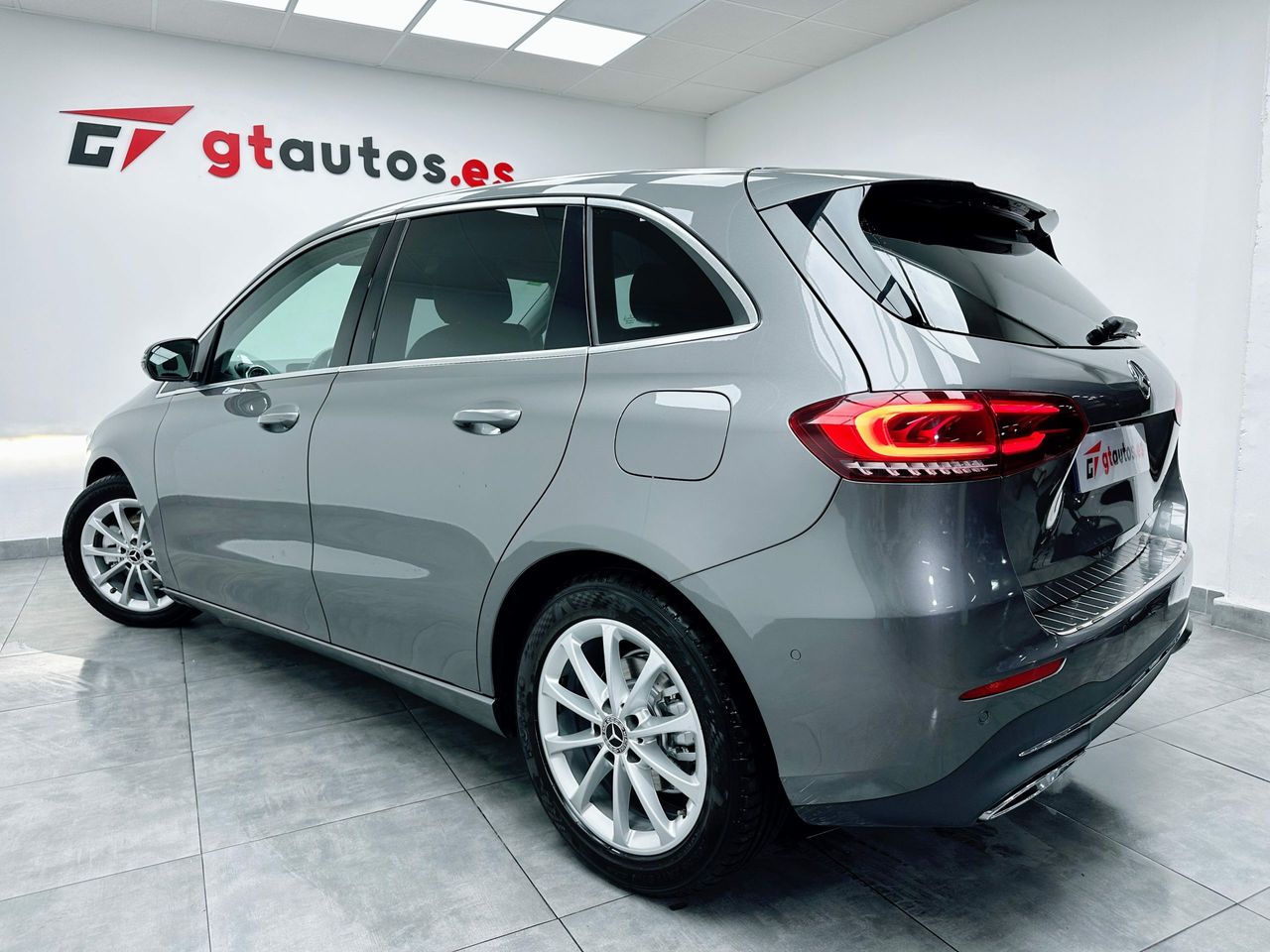 Foto Mercedes-Benz Clase B 21