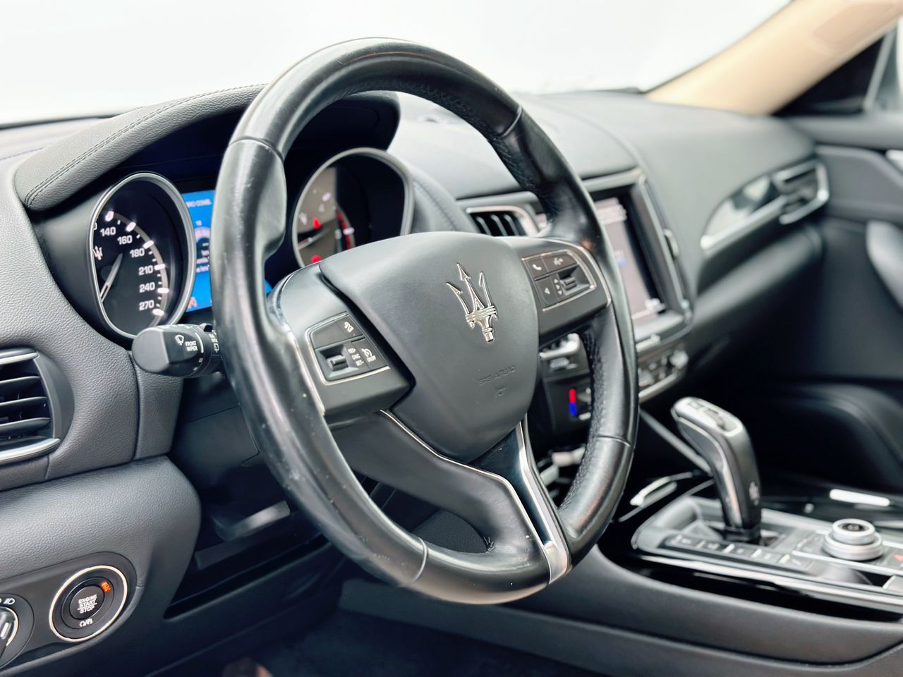 Foto Maserati Levante 18