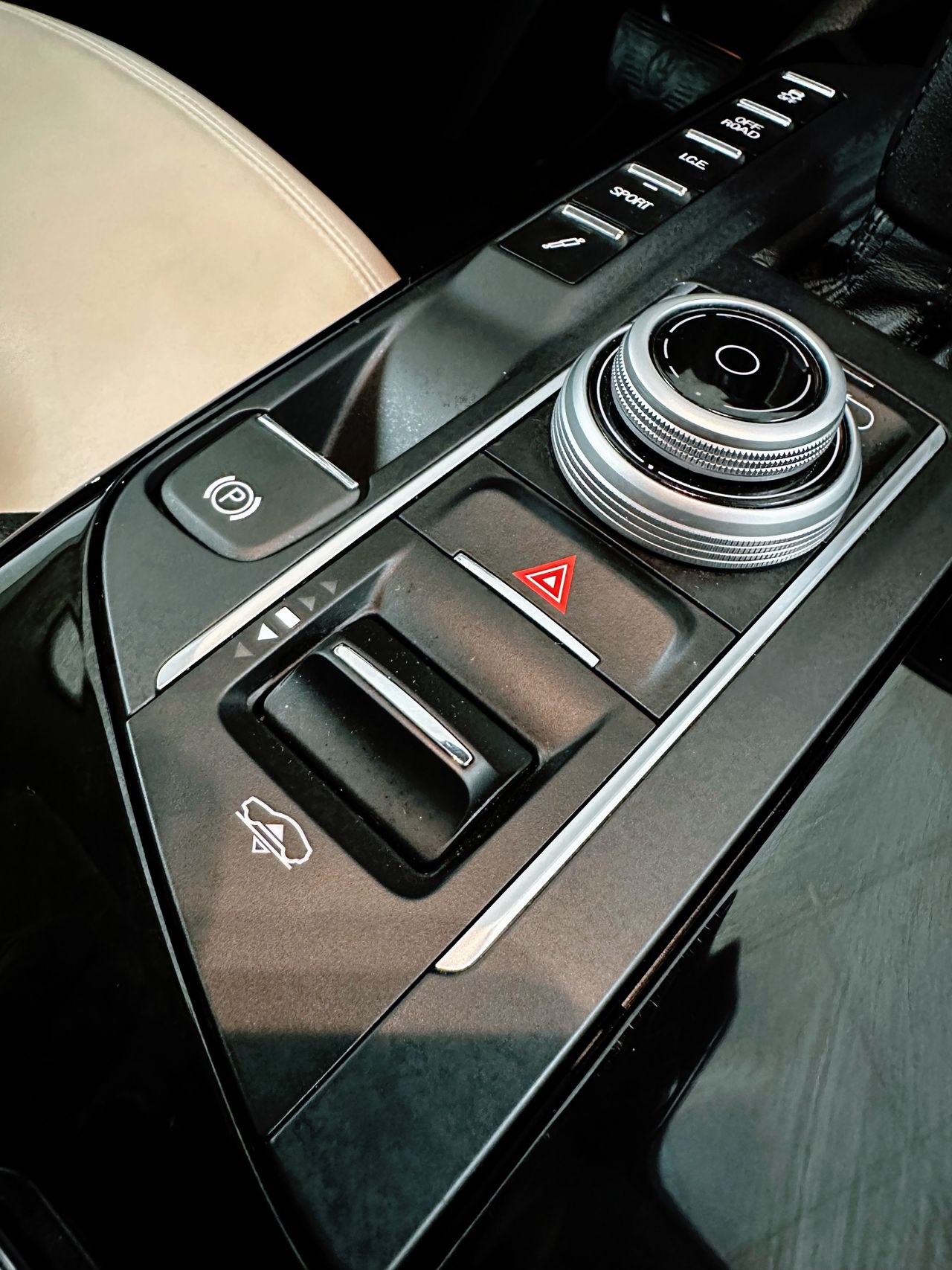 Foto Maserati Levante 30