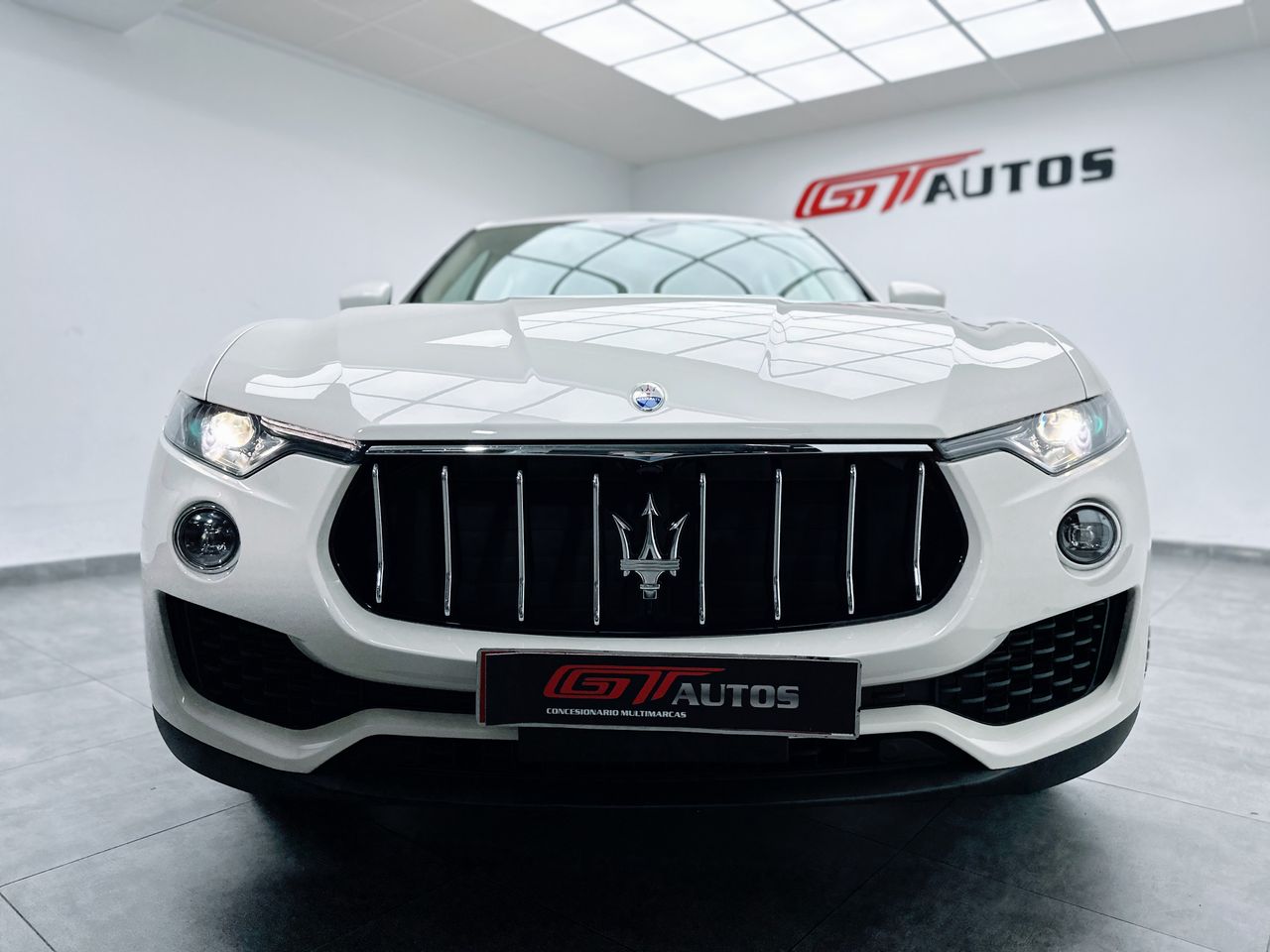 Foto Maserati Levante 37