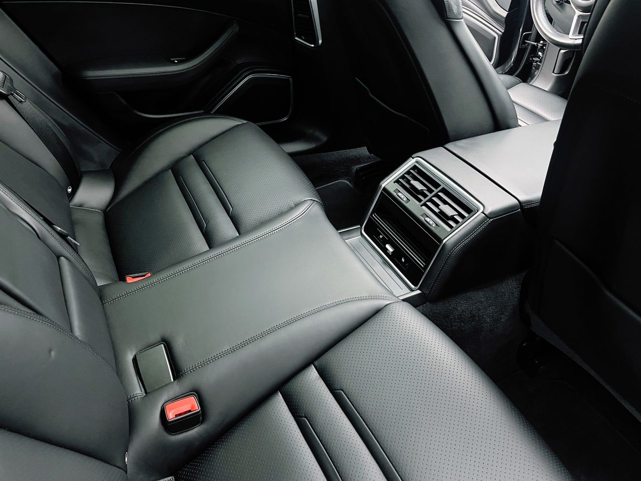 Foto Porsche Panamera 11